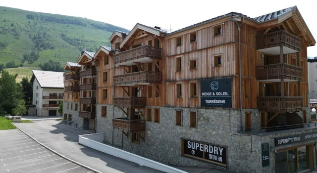 Apartment in Les Deux Alpes Near Ski Lifts, Забронировать Апартаменты/квартира Мон-де-Ланс Oisans, рядом с Горнолыжный подъемник Виллаж 1800
