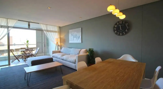 Upmarket 2bed City Retreat Close to V A Waterfront, Забронировать Апартаменты/квартира Отели Cape Peninsula с парковкой, Парковка