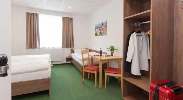 Номер Standard WinBudget "bed&breakfast"
