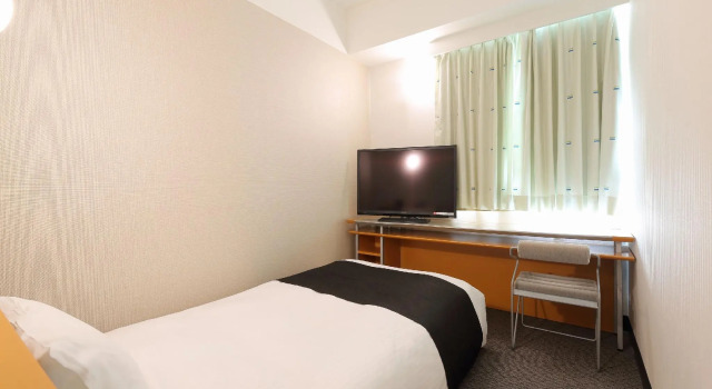 Одноместный номер Standard APA Hotel Toyama Ekimae