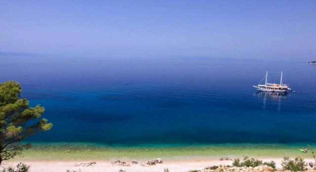 Ivi - 100 m From Pebble Beach - A3, Rezerwuj Hotel Hotele w Split-Dalmatia County z parkingiem, Parking