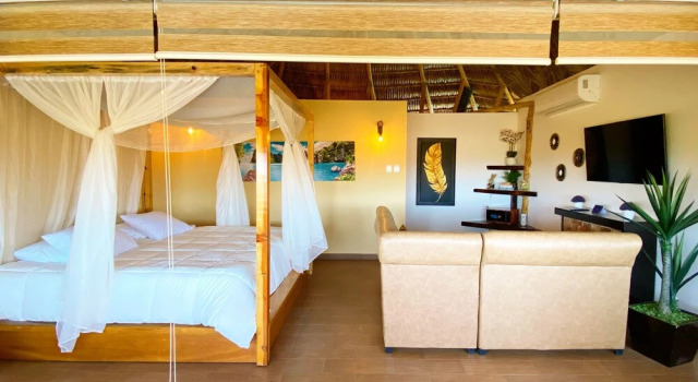 Номер Deluxe с балконом Palm Valley Cabins