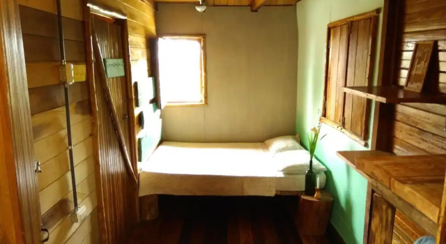 Iyok Ami Hostel Tours, Book Hostel Hotels in Cartago with Breakfast, Breakfasts