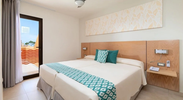 Номер Deluxe с балконом Tagoro Family & Fun Costa Adeje