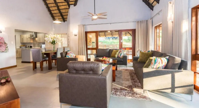 Kruger Park Lodge Unit 612, Забронировать Апарт-отель Апарт-отели Хейзивью, рядом с Kruger Park Lodge Golf Club, Апарт-отель