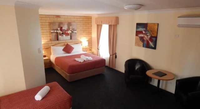 Двухместный номер Deluxe Cotswold Motor Inn