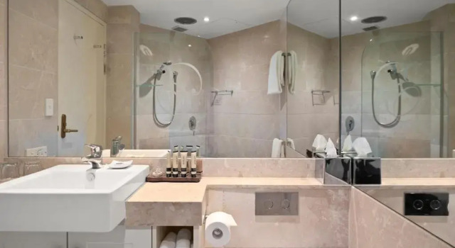 Люкс с красивым видом из окна Echoes Boutique Hotel & Restaurant Blue Mountains