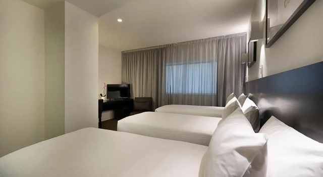 Трёхместный номер Deluxe Causeway 353 Hotel