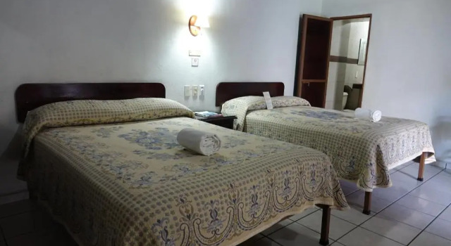 Habitación cuádruple Estándar Hotel La Merced