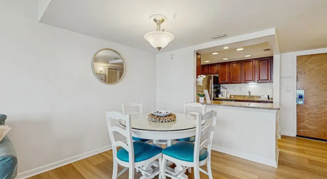 Номер Standard Clean & Cozy Home With Oceanfront Views, Shared Pool, Free Wifi, Central AC