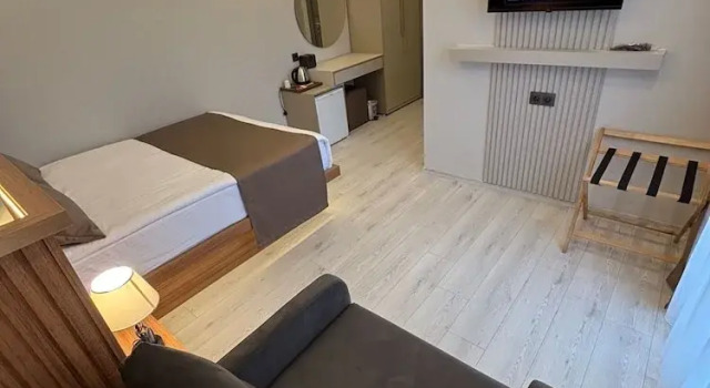 Номер Superior Airport Corner Hotel