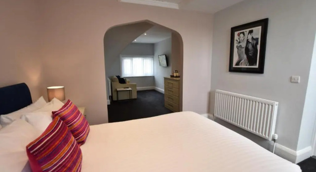 Двухместный номер Standard Kingsway Hotel