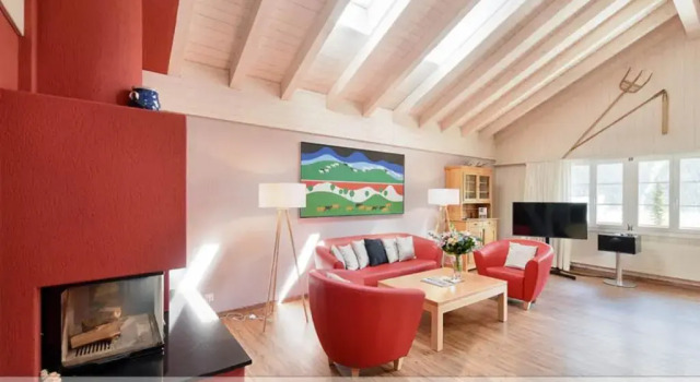 Апартаменты с 3 комнатами с балконом Eiger Guest House - Grindelwald