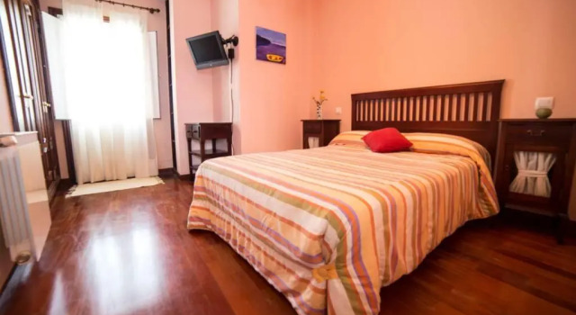 Casa Morazón Fontán Sada, Varaa Hotelli Sada 