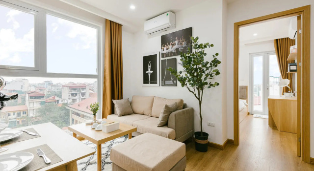 Апартаменты с балконом The Euphoria Hanoi