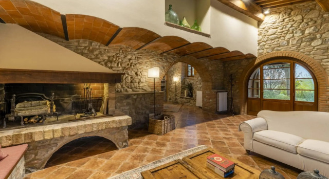 Villa with private pool and stunning views near Pisa-Villa Francesca