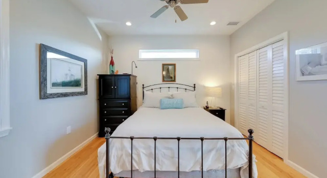 Seaside Cottage w/ Private Pier - 3 Miles to Beach