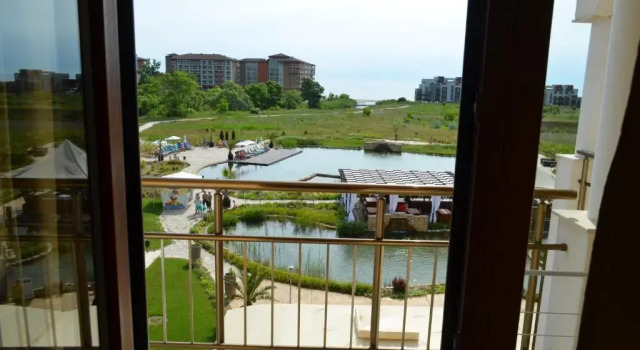 Двухместный номер Standard с балконом и с частичным видом на море Sunrise All Suites Resort- All Inclusive