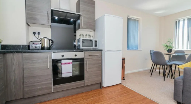 Четырёхместные апартаменты Classic Approved Serviced Apartments Park Rise