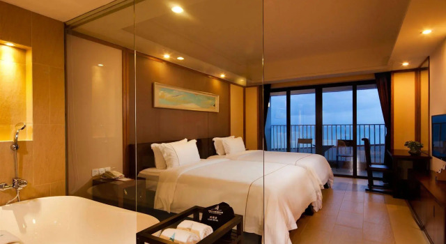 Island Skylight Resort