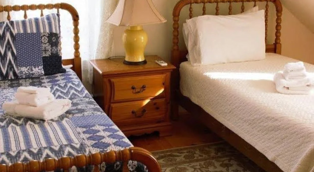 Bellevue House, Забронировать Отель Отели Нью-Шорхэм 3 звезды, рядом с Clayhead Nature Trail, 3*