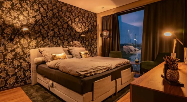 OHANA Suite by ZZN im Zahnzentrum Nord, Забронировать Отель Отели Эмден с парковкой, рядом с Восточно-фризский музей земель в Эмдене, Парковка