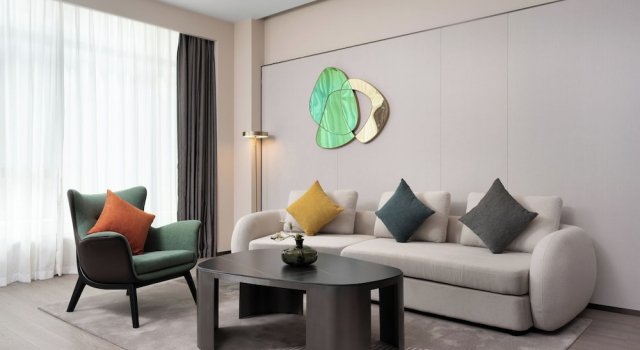 Люкс Business Hampton by Hilton Guangzhou Xintang Railway Station