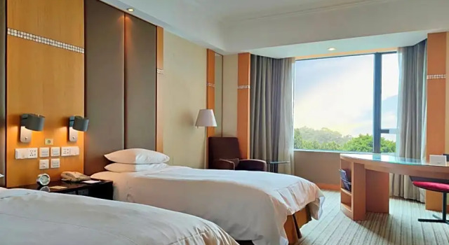 Клубный номер Executive New World Shunde Hotel