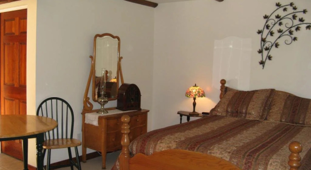 Strathcona Street Bed and Breakfast, Rezervovat Hotel Hotely v Vancouver island s bazénem, Bazén