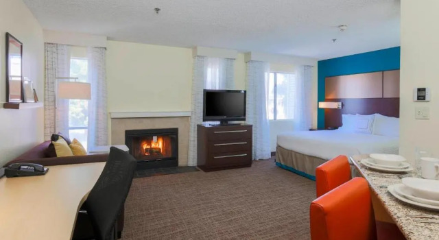 Студия Residence Inn by Marriott Bakersfield West
