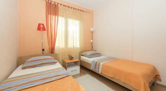 Apartments Josip, Book Lejlighed Turanj Zadar County