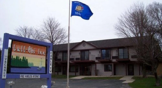 Lull-Abi Inn, Boek Hotel Egg Harbor Door County