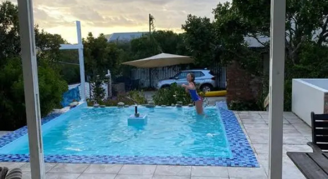 26 Kingfisher, Sedgefield, Забронировать Отель Отели Седжфилд с бассейном, рядом с Sedgefield lagoon, Бассейн