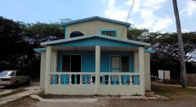 Waikiki Guest House, Prenota Affittacamere Treasure Beach Saint Elizabeth