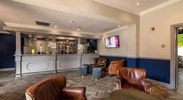 Parkmore Hotel & Leisure Club