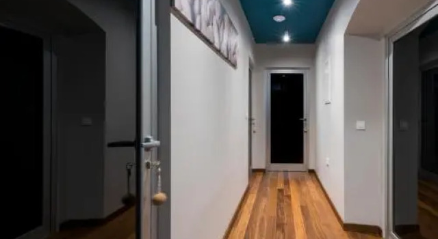 Hvar Riva Rooms, Prenota Hotel Città di Lesina 