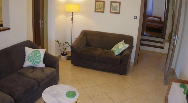 Apartment in Valbandon With Terrace, Prenota Appartamento Valbandon Istria