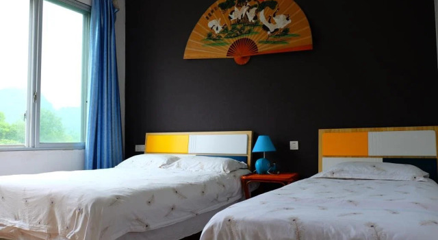 The stone bridge climbing hotel, Rezerwuj Hotel Hotele w Yangshuo z parkingiem, Parking
