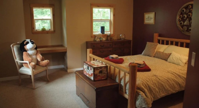 Nomadic Bull: Bed & Breakfast & Books, Buchen Sie Hotel Gabriola 