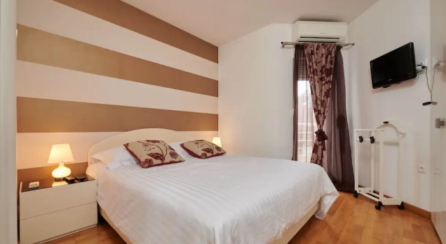 Apartment Tramontana with sea view
