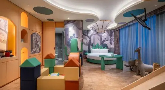 Семейный люкс Deluxe Novotel Shanghai Baoshan Jiusi