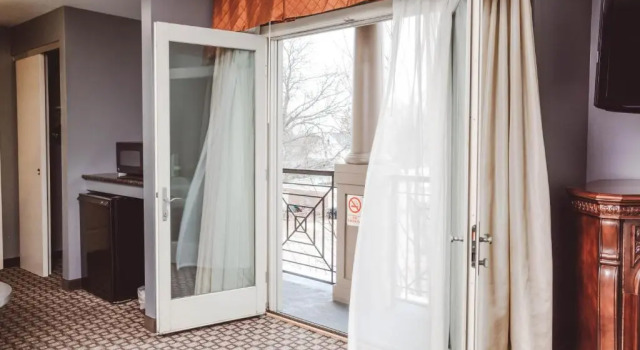Номер Standard с балконом The Inn On Sheridan
