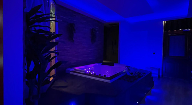 Spa Privatif by Xela, Забронировать Курортный отель Отели Осер с парковкой, рядом с Музей Леблан-Дювернуа, Парковка
