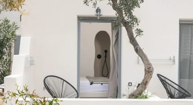 Трёхместный номер Deluxe с балконом Naxos Green Village Hotel