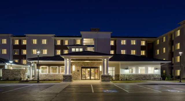Residence Inn Bath Brunswick Area, Rezerwuj Hotel Hotele w New England z basenem, Basen