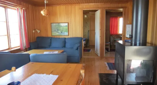 Fyrklöverns Stugby, Book Hotel Hotels in Svealand with Parking, Parking