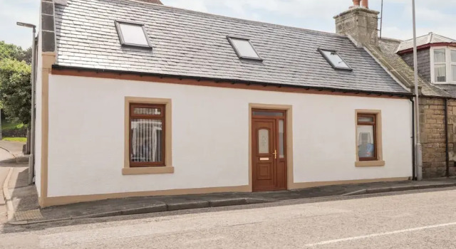 Corner Cottage, Book Vacation Home Buckie Moray