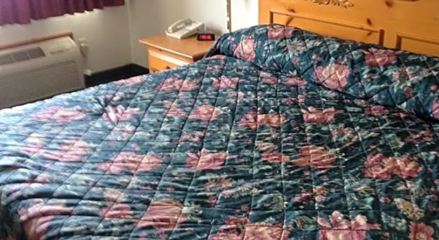 Номер Standard Heritage Inn & Suites