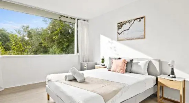 Bright & Cozy Rooms – Steps to Train & Shops, Buchen Sie Hotel Pymble Region Sydney