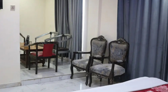Unique Heights Murree, Prenota Hotel Hotel economici a Murri